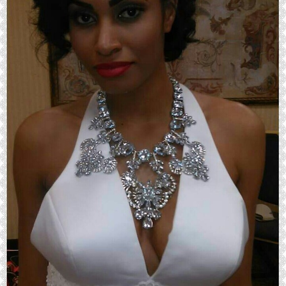 Jeweled necklace - Picture 2 of 8